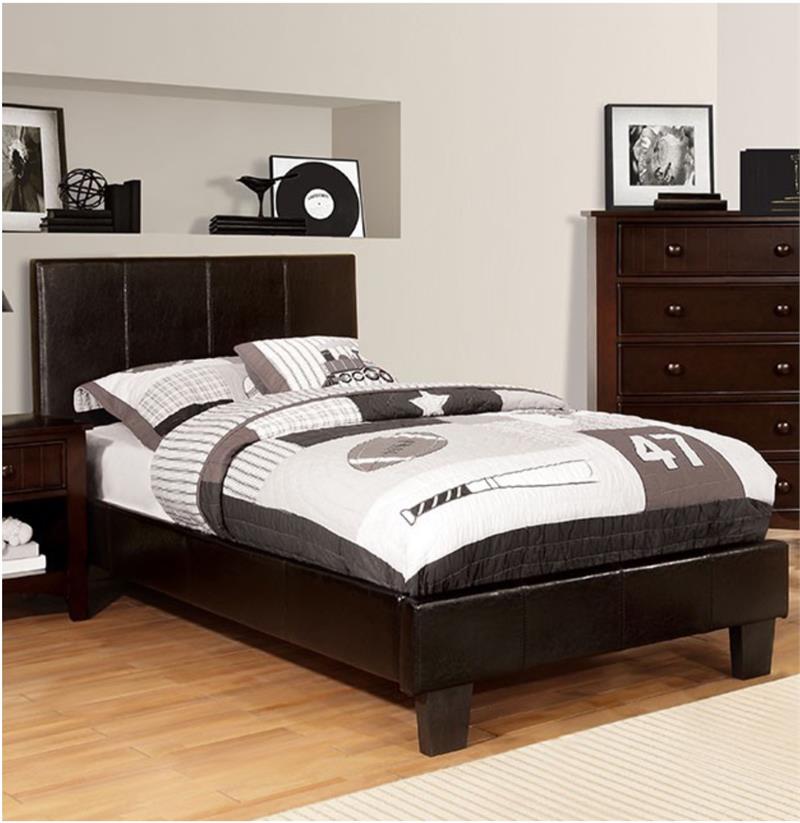 CM7008 FOA Winn Park Platform Bed